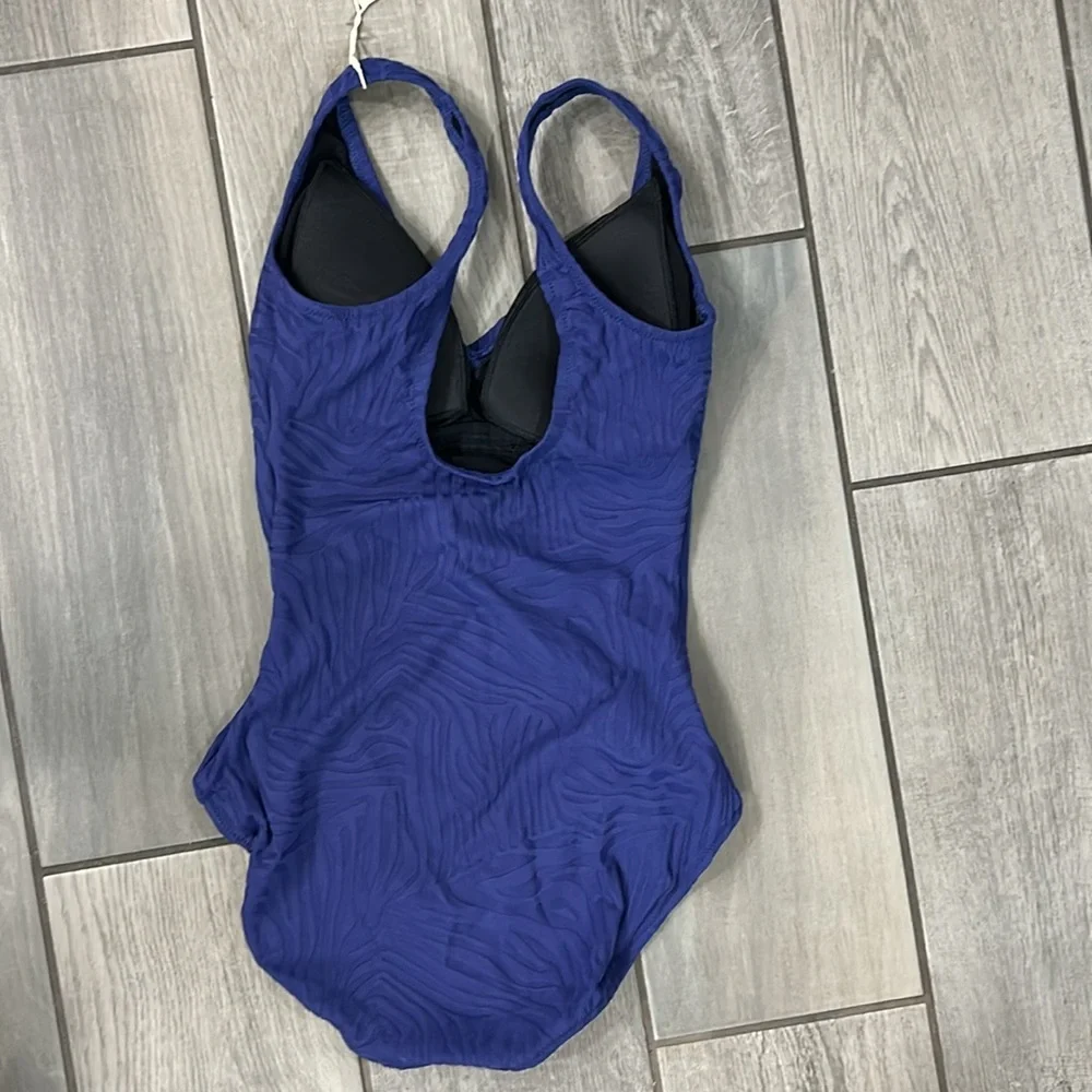 NWT Gottex Women's Standard African Escape Surplice One Piece Size 8 Blue